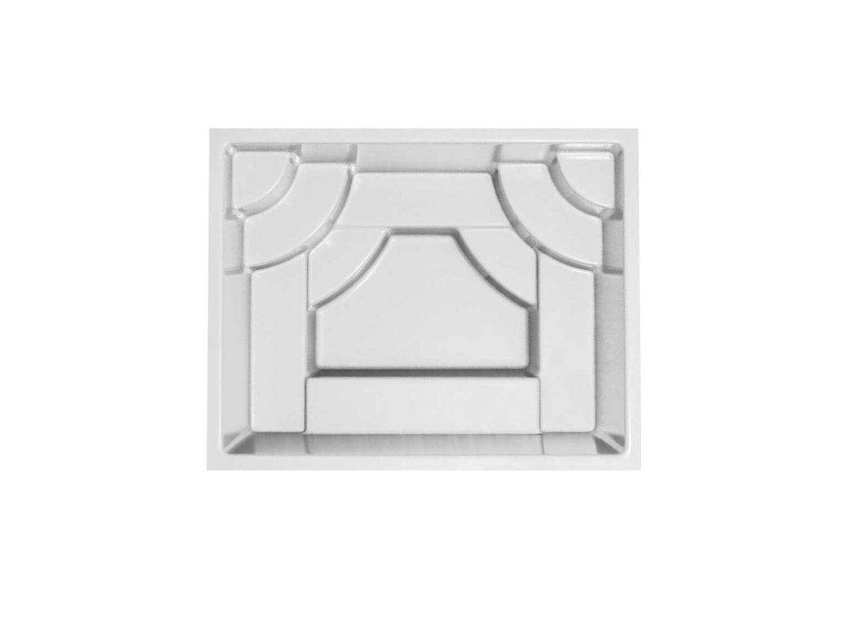 Royal Spa 7'8" x 9'8"