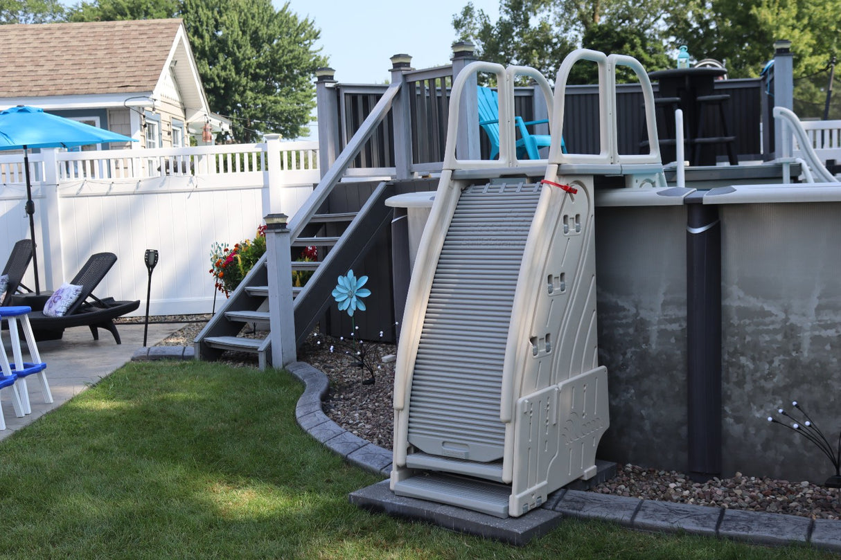 Confer Plastics 9300 Modular Step System Aboveground pool ladder