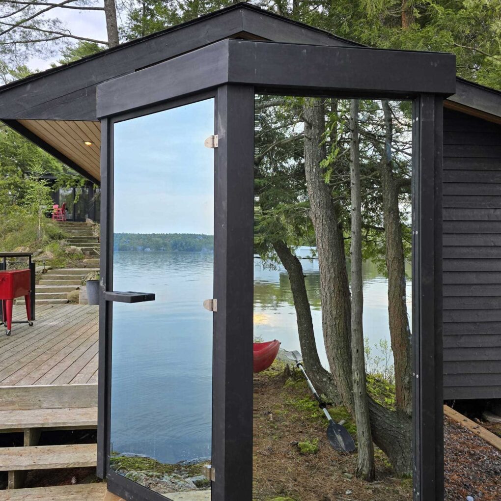 Pure Cube Trinity Sauna- Knotty Red Cedar