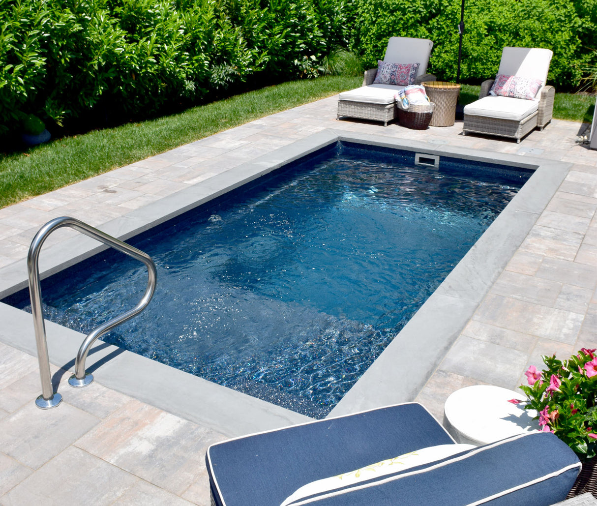 Enrichment 9'1" x 17'5"