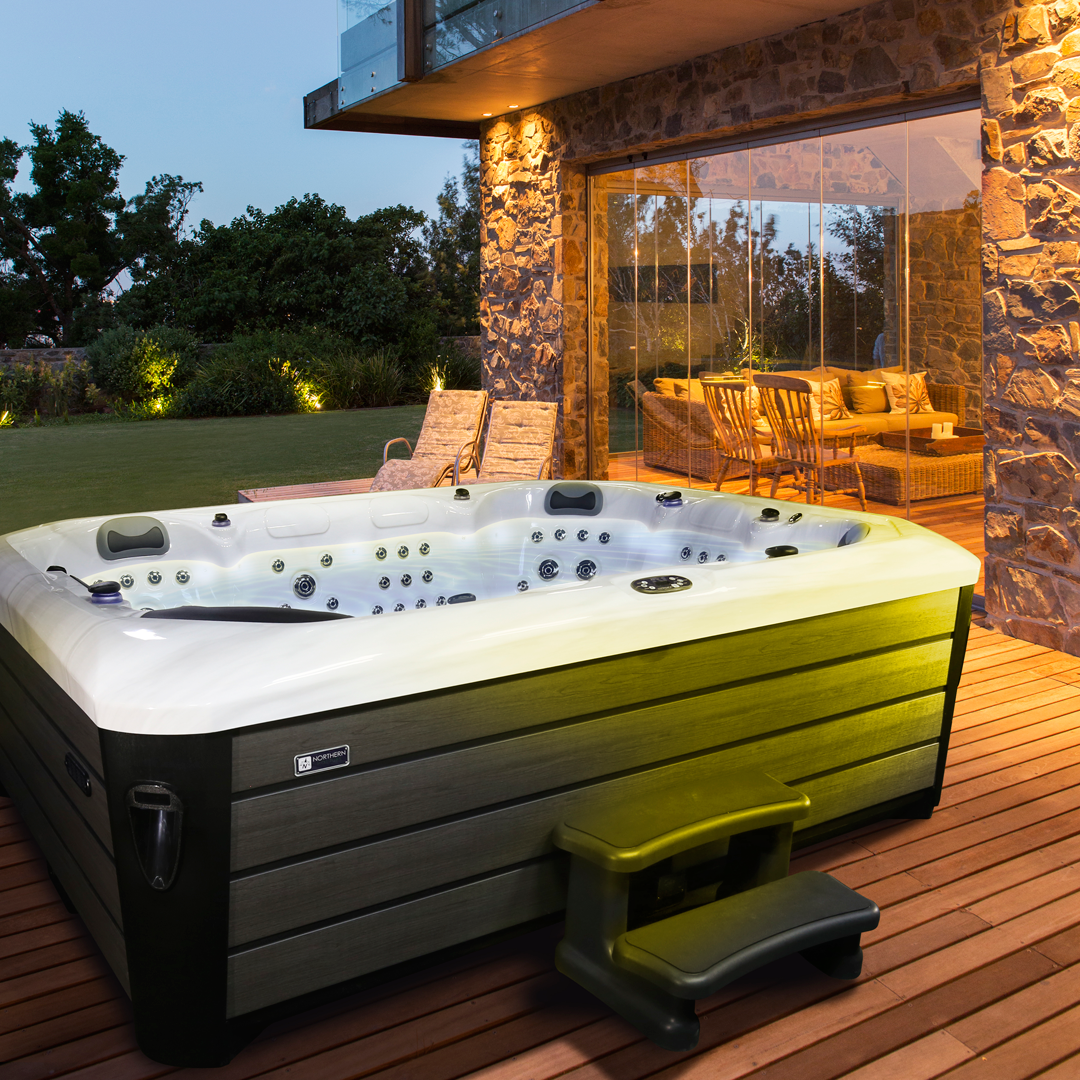 Laurentian 8 Person Premium Hot Tub